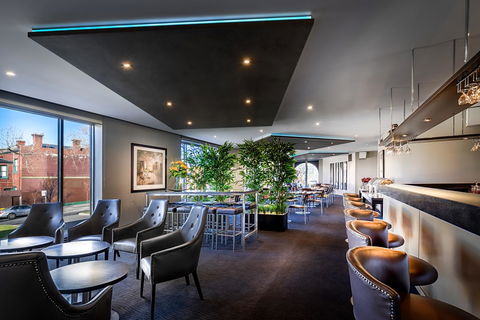 BEST WESTERN PLUS Travel Inn - Hobart Tourism 8
