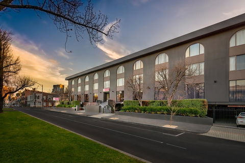 BEST WESTERN PLUS Travel Inn - Hobart Tourism 7