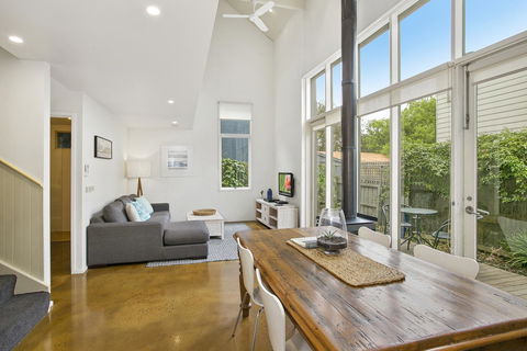 Terrace Lofts Apartments - Hobart Tourism 30