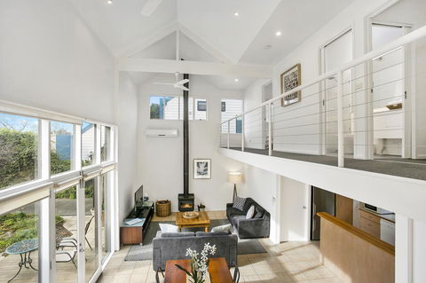 Terrace Lofts Apartments - Hobart Tourism 10