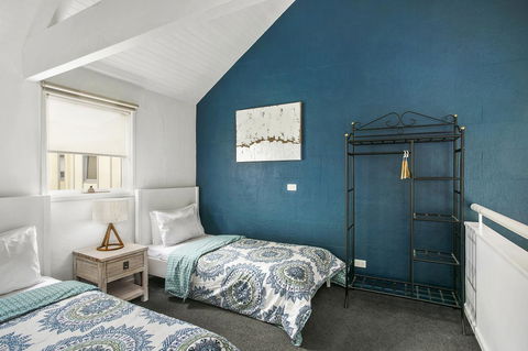 Terrace Lofts Apartments - Hobart Tourism 3