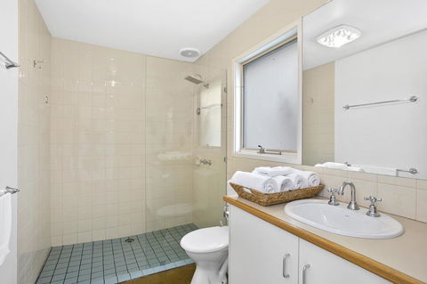 Terrace Lofts Apartments - Hobart Tourism 22