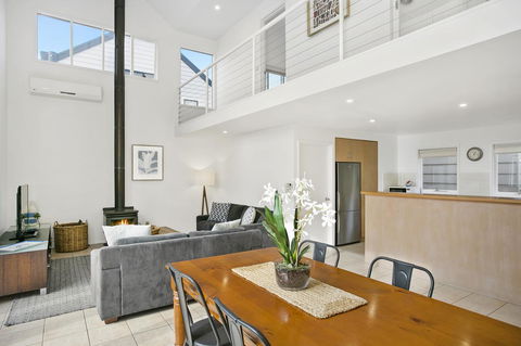 Terrace Lofts Apartments - Hobart Tourism 14