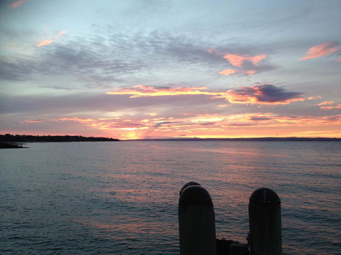 Mud Hollow Barn - Hobart Tourism 4