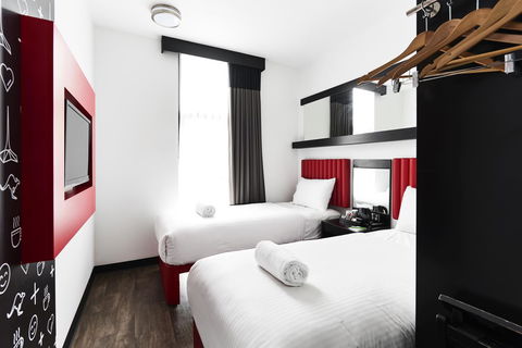 Essence Hotel Carlton - Tourism TAS 36