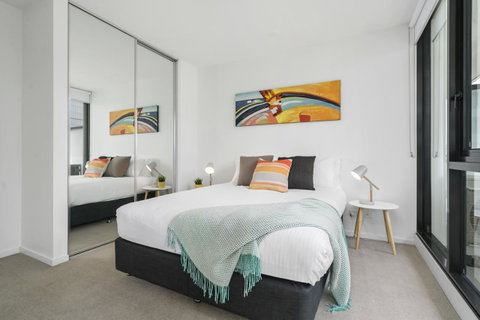 Complete Host Tiara Apartments - Tourism TAS 35