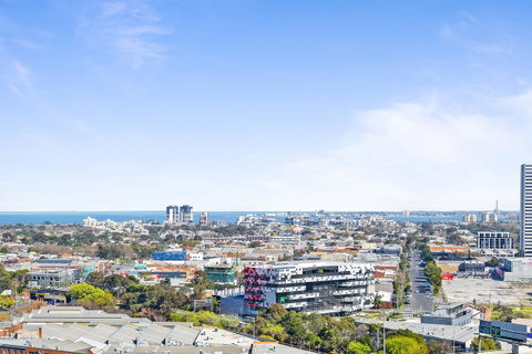 Complete Host Tiara Apartments - Tourism TAS 10
