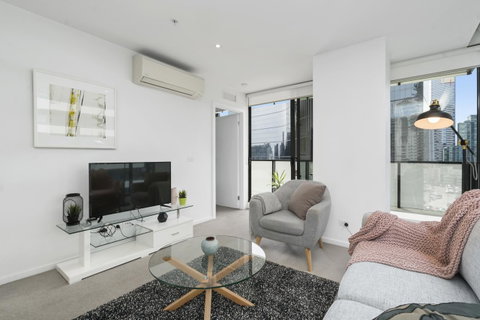 Complete Host Tiara Apartments - Tourism TAS 40