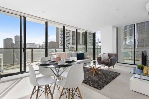 Complete Host Tiara Apartments - Tourism TAS 0