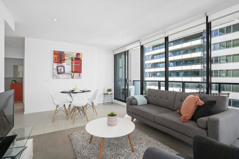 Complete Host Tiara Apartments - Tourism TAS 18