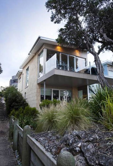 Battery Cove Beach Front Apartment - Hobart Tourism 0