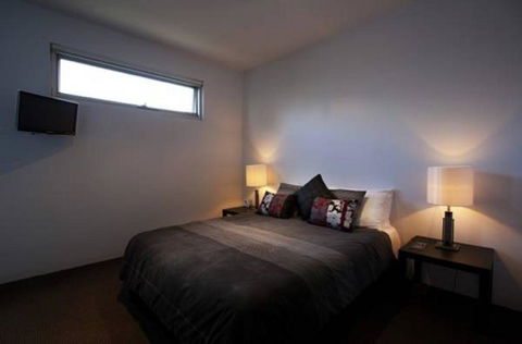 Battery Cove Beach Front Apartment - Hobart Tourism 7