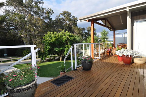 Ballymena Holiday Units - Hobart Tourism 2