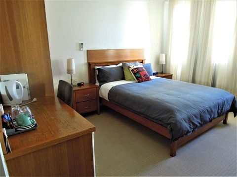 Plough Hotel - Tourism TAS 4