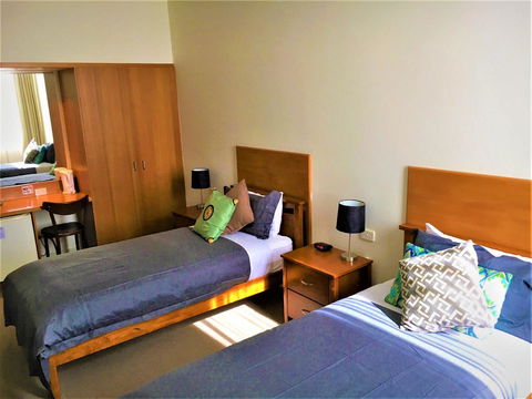 Plough Hotel - Tourism TAS 8