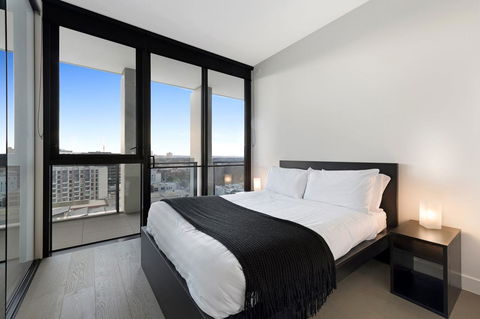 The Eminence Apartments By CLLIX - Tourism TAS 7