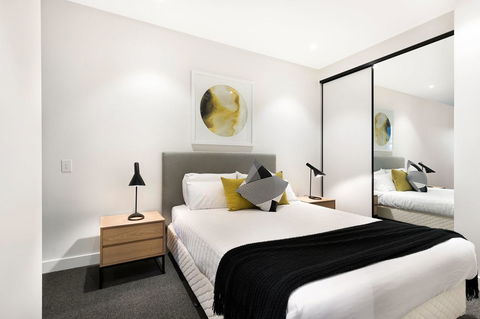 The Eminence Apartments By CLLIX - Tourism TAS 11
