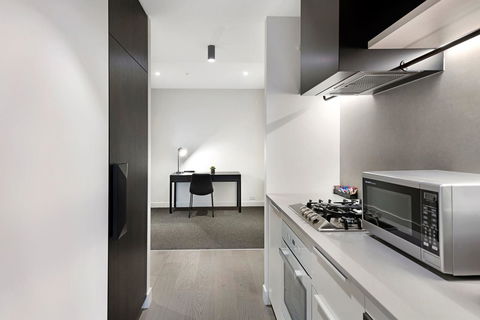 The Eminence Apartments By CLLIX - Tourism TAS 12