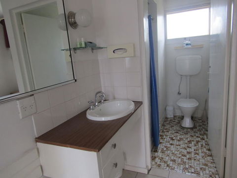 Twin City Motor Inn - Tourism TAS 25