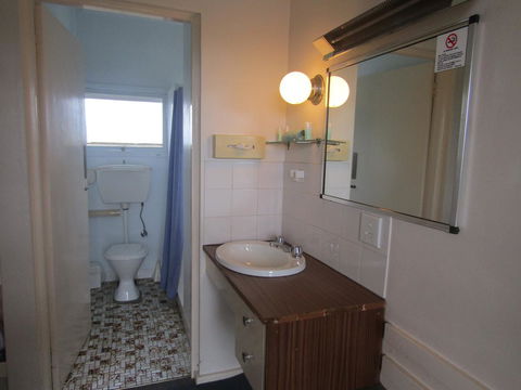 Twin City Motor Inn - Tourism TAS 13