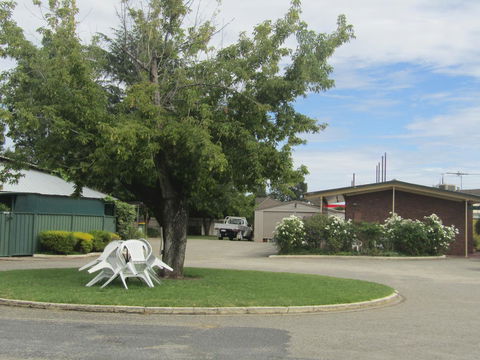 Twin City Motor Inn - Tourism TAS 8