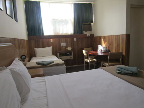 Twin City Motor Inn - Tourism TAS 30