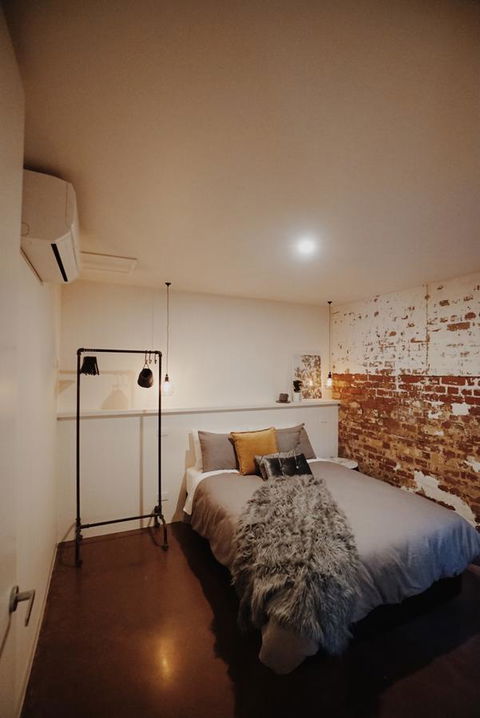 THE WAREHOUSE APARTMENTS - Hobart Tourism 6