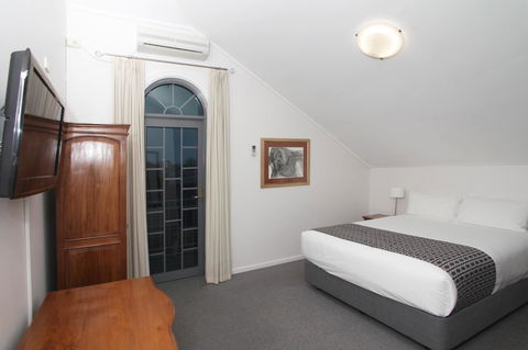 Quality Inn & Suites The Menzies - Tourism TAS 28