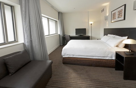 Causeway 353 Hotel - Tourism TAS 25