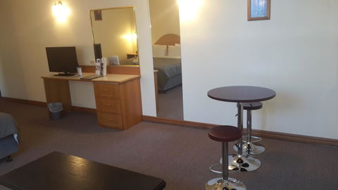 St Georges Motor Inn - Hobart Tourism 4