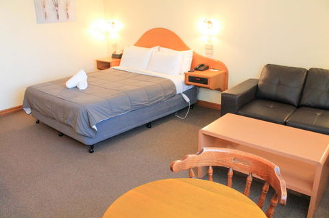 St Georges Motor Inn - Hobart Tourism 31
