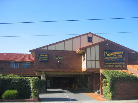 St Georges Motor Inn - Hobart Tourism 35
