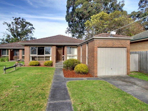 Uptown Frankston - Tourism TAS 15