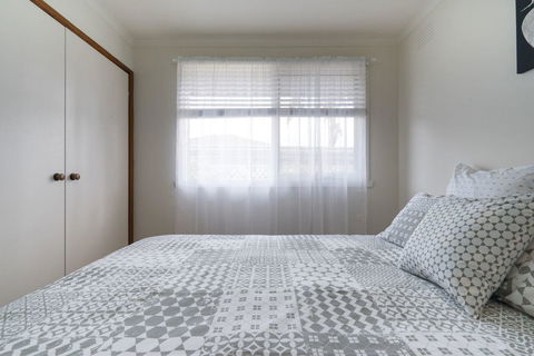 Uptown Frankston - Tourism TAS 7