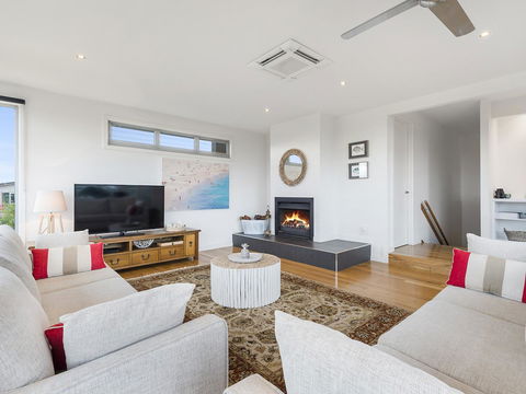 Aireys Ocean View - Hobart Tourism 2