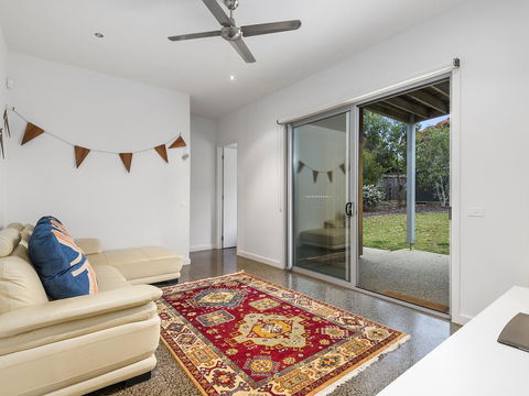 Aireys Ocean View - Hobart Tourism 14