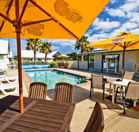 Torquay Tropicana Motel - Hobart Tourism