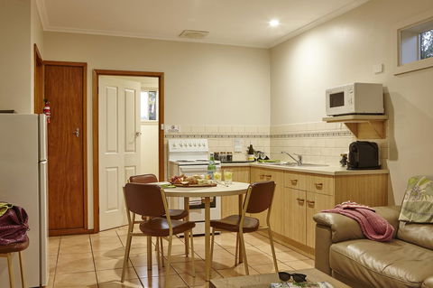 Goldfield Holiday Units - Tourism TAS 7