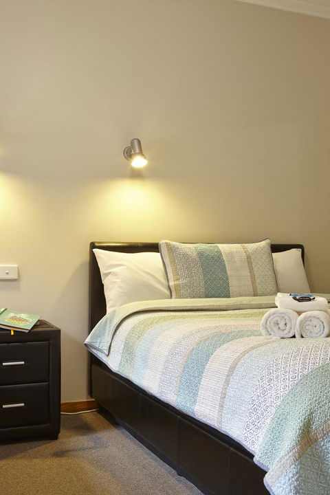 Goldfield Holiday Units - Tourism TAS 4
