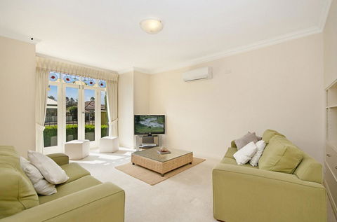 Sea Shells On Banyan Apartment - Hobart Tourism 1