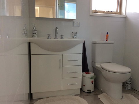 Avilla By The Bay - Tourism TAS 24