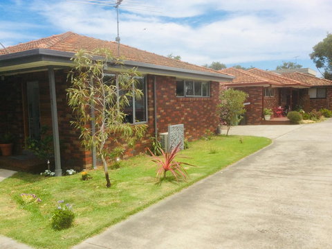 Avilla By The Bay - Tourism TAS 3