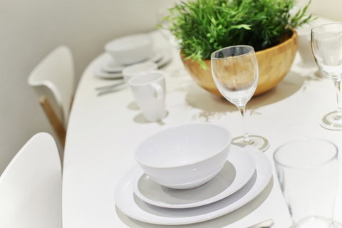 COZY 2BR Suites, FEDERATION SQUARE + FREE Parking - Tourism TAS 8