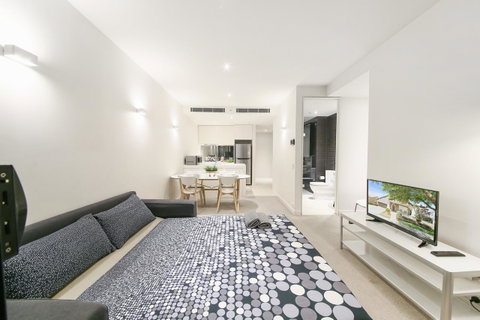 COZY 2BR Suites, FEDERATION SQUARE + FREE Parking - Tourism TAS 5