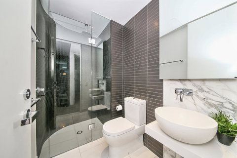 COZY 2BR Suites, FEDERATION SQUARE + FREE Parking - Tourism TAS 3