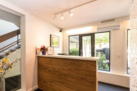 Comfort Hotel East Melbourne - Tourism TAS 1
