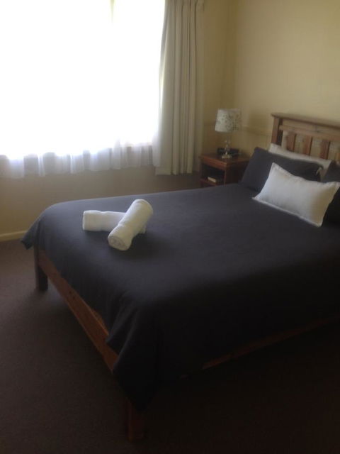 Viewhill Holiday Units - Tourism TAS 9