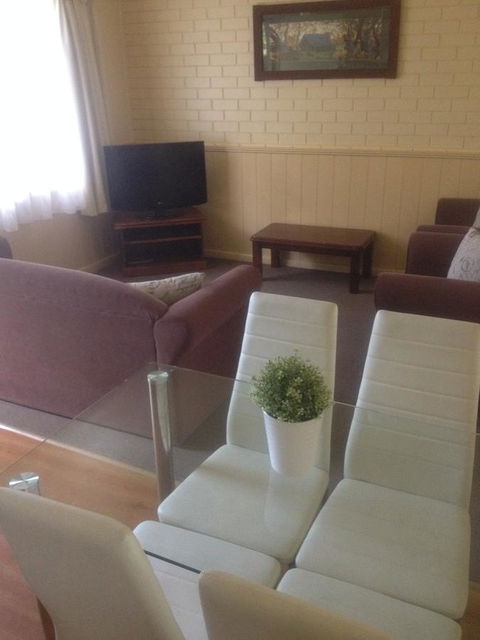 Viewhill Holiday Units - Tourism TAS 3
