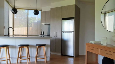 Number 9 Leisure Stay - Hobart Tourism 4