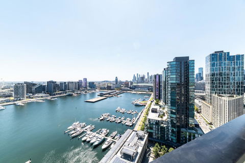 Pars Apartments - Collins Wharf Waterfront, Docklands - Tourism TAS 0